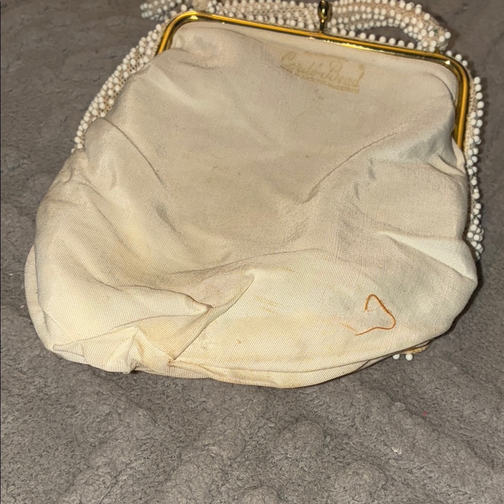 Corde’ Bead Elegant Cream Beaded Handbag - Picture 5 of 12